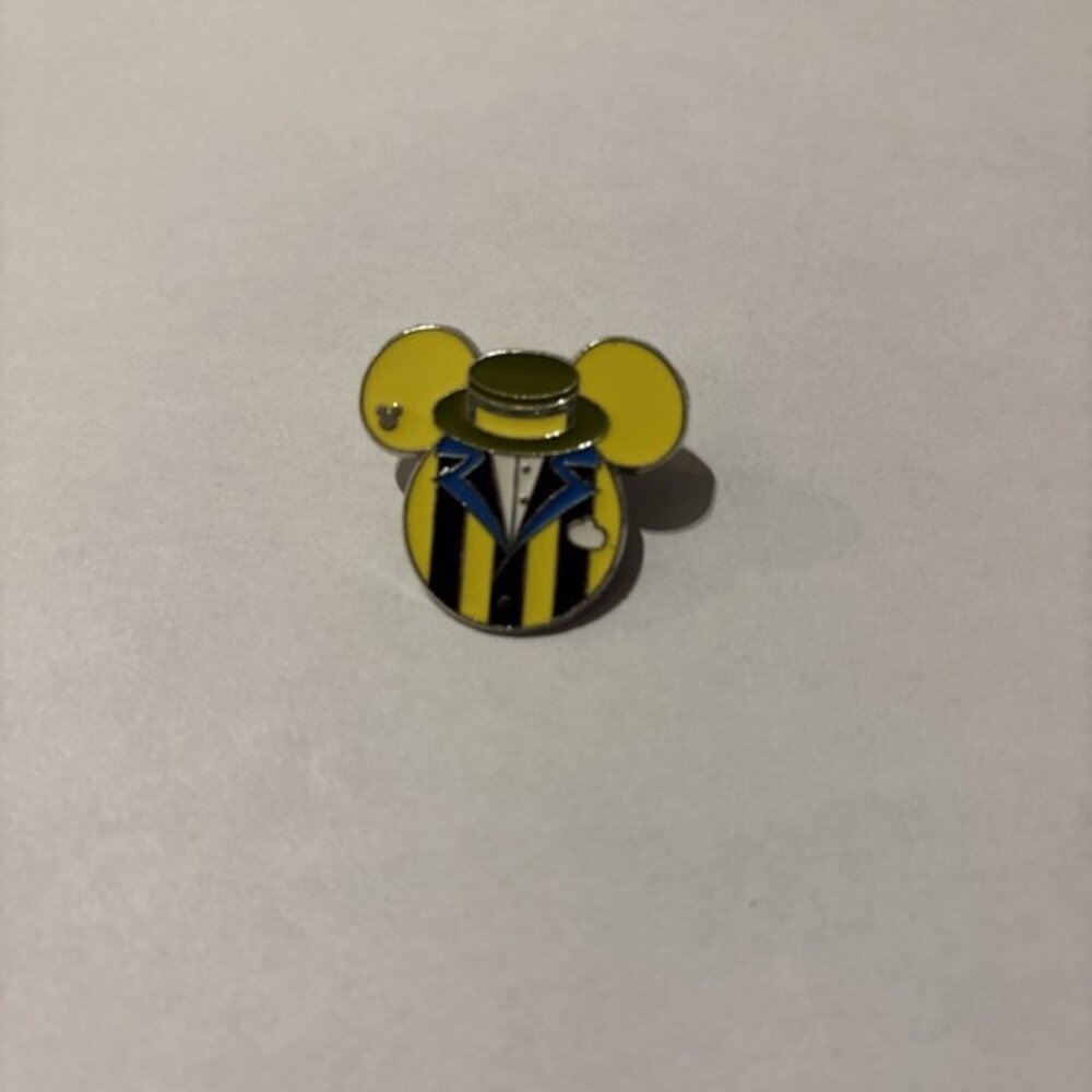 Disney Pin Toy Story Midway Mania - 2015 Hidden Mickey WDW Cast Member Costumes